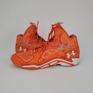 Cole Aldrich NBA Autographed Under Armour Micro G Anatomix Spawn Orange Sz 16